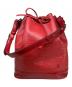 LOUIS VUITTON（ルイ ヴィトン）の古着「巾着ショルダーバッグ M44007 カスティリアン・ レッド エピ ノエ」｜カスティリアン・ レッド
