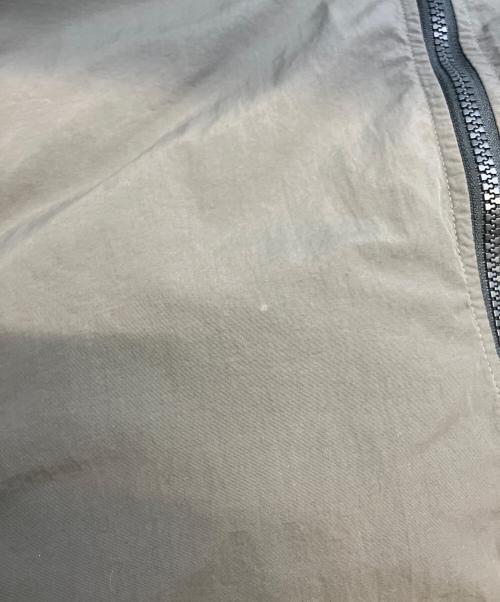 meanswhile（ミーンズワイル）meanswhile (ミーンズワイル) GRAMICCI (グラミチ) ACTIVE INSULATION JACKET グレー サイズ:1の古着・服飾アイテム
