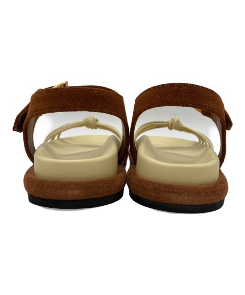 J&M DAVIDSON（ジェイ＆エム デヴィッドソン）J&M DAVIDSON (ジェイ＆エム デヴィッドソン) STRAPPY KNOTTED SANDAL ベージュ サイズ:36の古着・服飾アイテム