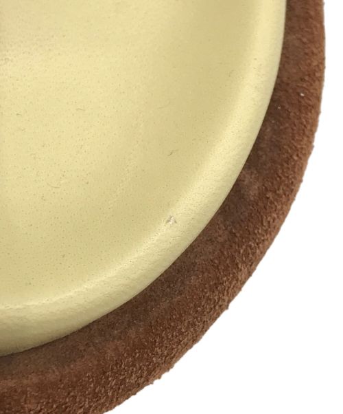 J&M DAVIDSON（ジェイ＆エム デヴィッドソン）J&M DAVIDSON (ジェイ＆エム デヴィッドソン) STRAPPY KNOTTED SANDAL ベージュ サイズ:36の古着・服飾アイテム