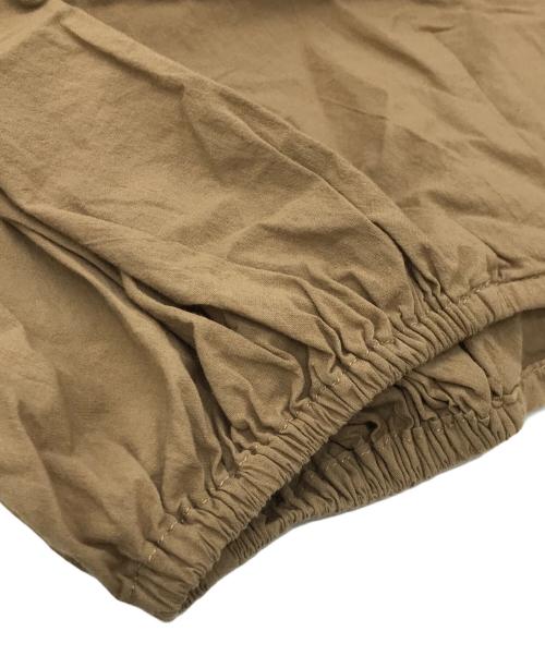 MIDIUMISOLID（ミディウミソリッド）MIDIUMISOLID (ミディウミソリッド) ノースリーブシャツ ベージュ サイズ:FREE 未使用品の古着・服飾アイテム