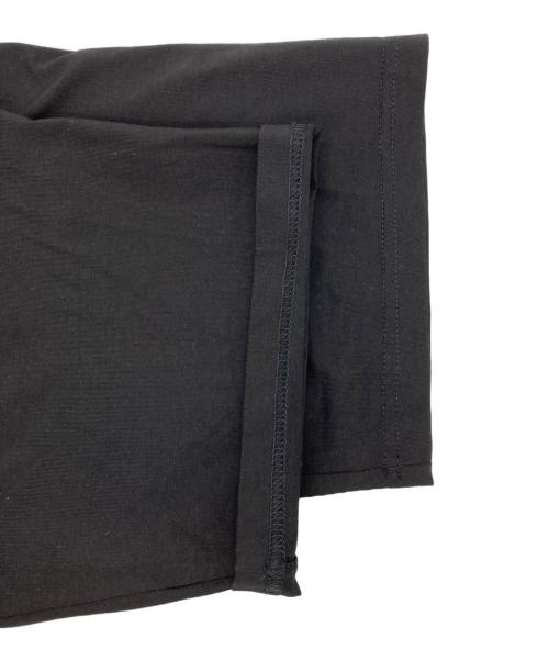 MAISON MAVERICK PRESENTS（メゾンマーベリック プレゼンツ）MAISON MAVERICK PRESENTS (メゾンマーベリック プレゼンツ) ロゴプリントワンピース ブラック サイズ:表記なしの古着・服飾アイテム