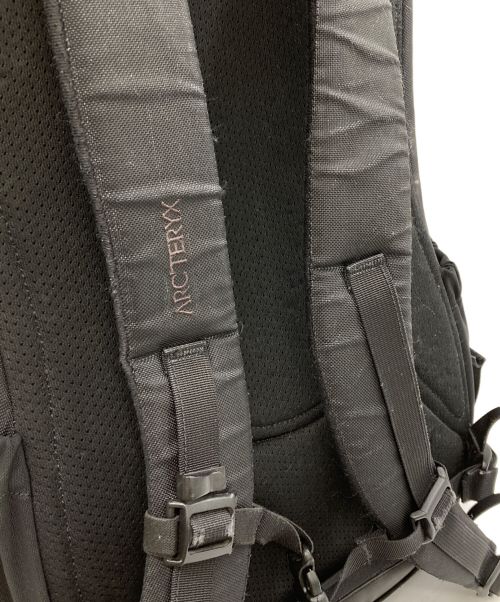 ARC'TERYX（アークテリクス）ARC'TERYX (アークテリクス) MANTIS 26 BACKPACK ブラック サイズ:表記なしの古着・服飾アイテム