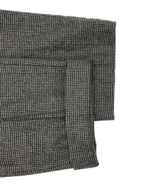 UNITED ARROWS（ユナイテッドアローズ）UNITED ARROWS (ユナイテッドアローズ) UASBハウンドトゥース1プリーツパンツ グレー サイズ:Lの古着・服飾アイテム