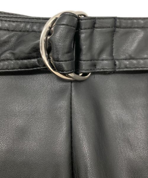 PUBLIC TOKYO（パブリックトウキョウ）PUBLIC TOKYO (パブリックトウキョウ) エコレザータイトスカート ブラック サイズ:FREEの古着・服飾アイテム