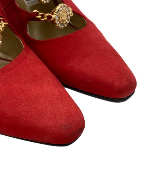 GIANNI VERSACE（ジャンニ・ヴェルサーチ）GIANNI VERSACE (ジャンニ・ヴェルサーチ) メデューサパンプス レッド サイズ:35 1/2の古着・服飾アイテム