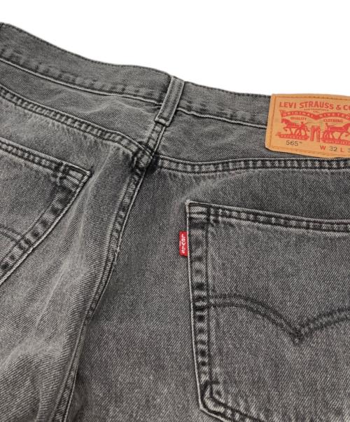 LEVI'S（リーバイス）LEVI'S (リーバイス) デニムパンツ グレー サイズ:W32×L30の古着・服飾アイテム