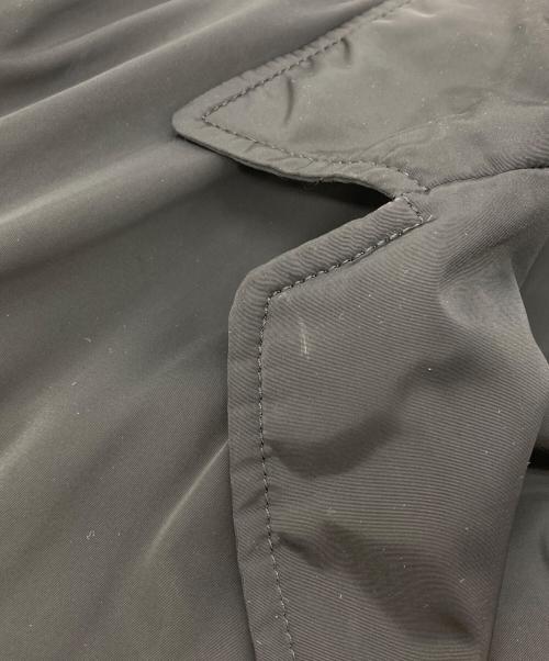 ARMANI COLLEZIONI（アルマーニ コレツィオーニ）ARMANI COLLEZIONI (アルマーニ コレツィオーニ) ナイロンパデッドコート ブラック サイズ:48の古着・服飾アイテム