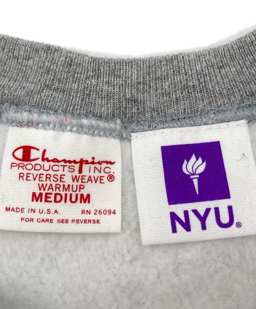 Champion REVERSE WEAVE（チャンピオン リバース ウィーブ）Champion REVERSE WEAVE (チャンピオン リバース ウィーブ) NYU (エヌワイユー) プリントスウェット グレー サイズ:MEDIUMの古着・服飾アイテム