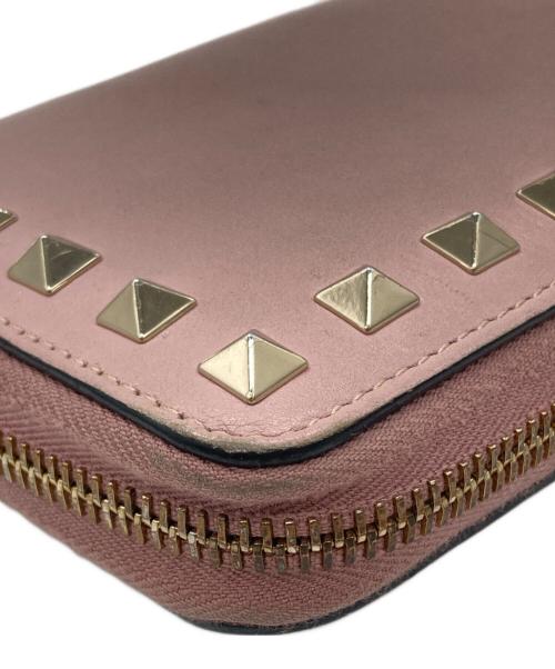 VALENTINO（ヴァレンティノ）VALENTINO (ヴァレンティノ) ロックスタッズラウンドファスナー財布 ピンク サイズ:表記なしの古着・服飾アイテム