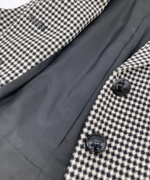 ANAYI（アナイ）ANAYI (アナイ) モノトーンワッフルペプラムジレ グレー サイズ:36の古着・服飾アイテム