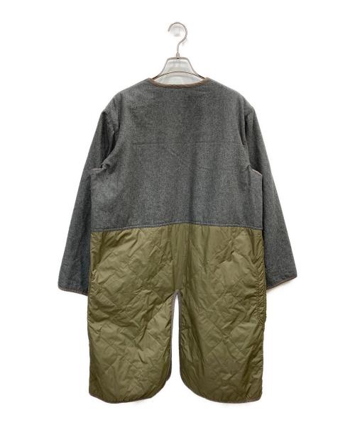 COMME des GARCONS COMME des GARCONS（コムデギャルソン コムデギャルソン）COMME des GARCONS COMME des GARCONS (コムデギャルソン コムデギャルソン) 異素材切替ライナーコート グレー×オリーブ サイズ:ＸＳの古着・服飾アイテム
