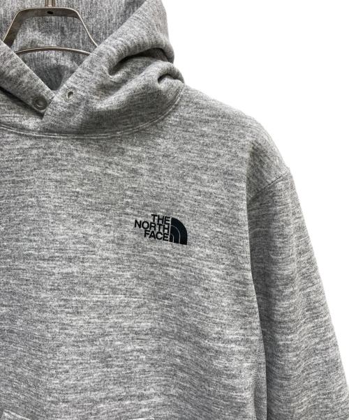 THE NORTH FACE（ザ ノース フェイス）THE NORTH FACE (ザ ノース フェイス) バックスクエアロゴフーディー グレー サイズ:Mの古着・服飾アイテム