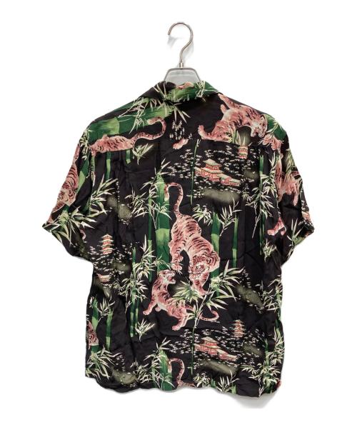 Sun Surf（サンサーフ）Sun Surf (サンサーフ) アロハシャツ ブラック×ピンク サイズ:Lの古着・服飾アイテム