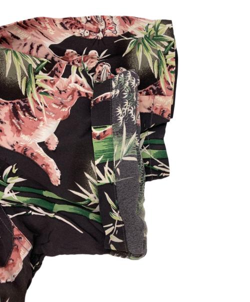 Sun Surf（サンサーフ）Sun Surf (サンサーフ) アロハシャツ ブラック×ピンク サイズ:Lの古着・服飾アイテム