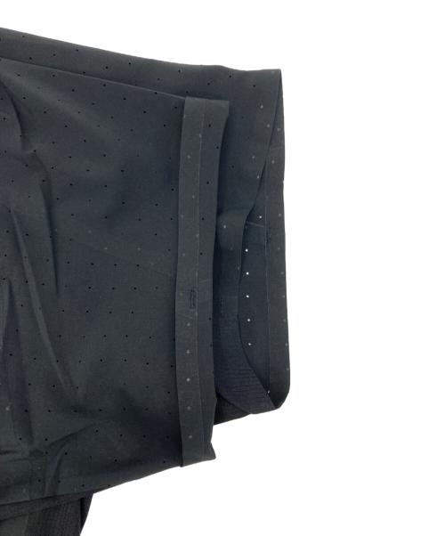 Y-3（ワイスリー）Y-3 (ワイスリー) RUNNING SHORT SLEEVE TEE ブラック サイズ:S 未使用品の古着・服飾アイテム