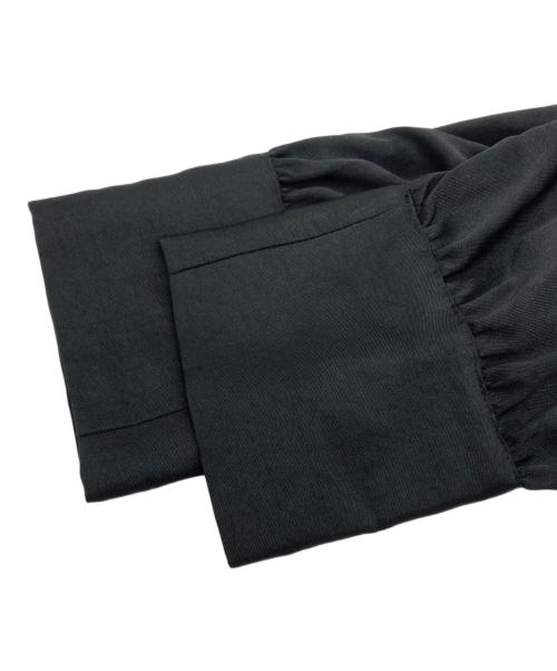 UN3D.（アンスリード）UN3D. (アンスリード) ギャザードルマンドレス ブラック サイズ:36の古着・服飾アイテム