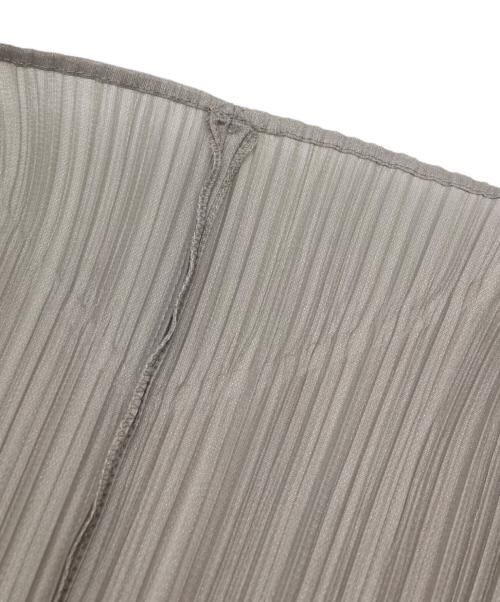 PLEATS PLEASE（プリーツプリーズ）PLEATS PLEASE (プリーツプリーズ) プリーツカーディガン グレー サイズ:4の古着・服飾アイテム