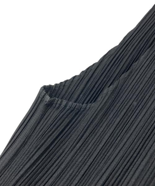 PLEATS PLEASE（プリーツプリーズ）PLEATS PLEASE (プリーツプリーズ) プリーツワンピース ブラック サイズ:3の古着・服飾アイテム