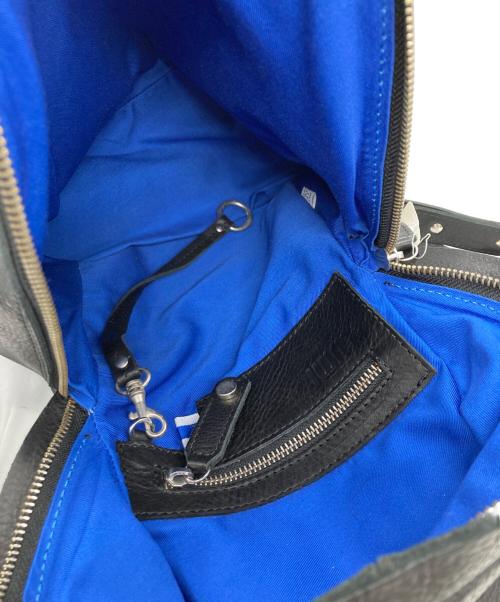 LUMI（ルミ）LUMI (ルミ) レザーリュック サイズ:表記なしの古着・服飾アイテム