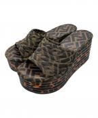 FENDIフェンディ）の古着「厚底サンダル」｜ブラウン