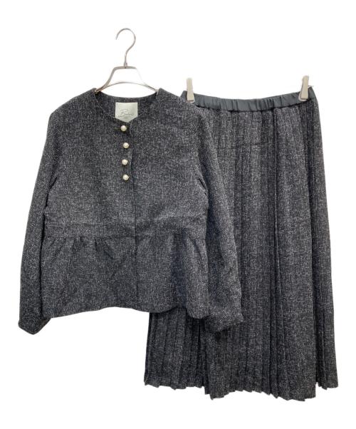 BONLECILL noir（ボンルシールノワール）BONLECILL noir (ボンルシールノワール) ランジツイードペプラムノーカラージャケット＆プリーツスカート ブラック サイズ:Fの古着・服飾アイテム