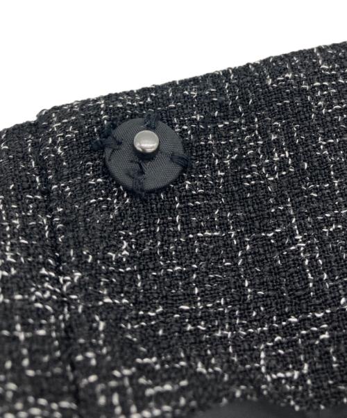 BONLECILL noir（ボンルシールノワール）BONLECILL noir (ボンルシールノワール) ランジツイードペプラムノーカラージャケット＆プリーツスカート ブラック サイズ:Fの古着・服飾アイテム