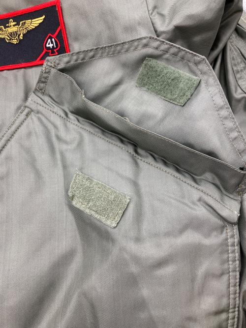 US ARMY（ユーエスアーミー）US ARMY (ユーエスアーミー) CWU 45/P JACKET セージグリーン サイズ:Ｍの古着・服飾アイテム