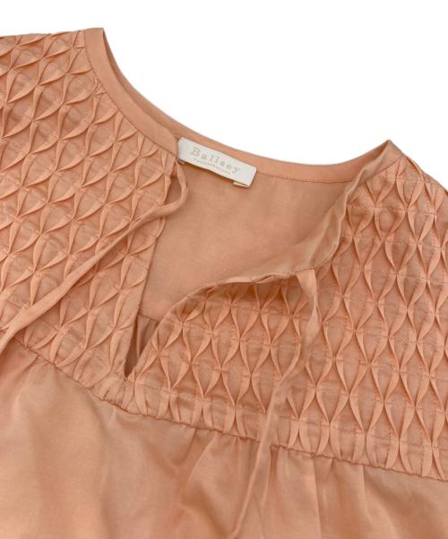 BALLSEY（ボールジィ）BALLSEY (ボールジィ) コットンシルクサテン アートタックブラウス ピンク サイズ:36 未使用品の古着・服飾アイテム