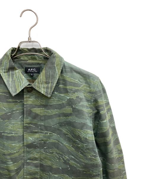 A.P.C.（アーペーセー）A.P.C. (アーペーセー) タイガーカモジャケット グリーン サイズ:Sの古着・服飾アイテム