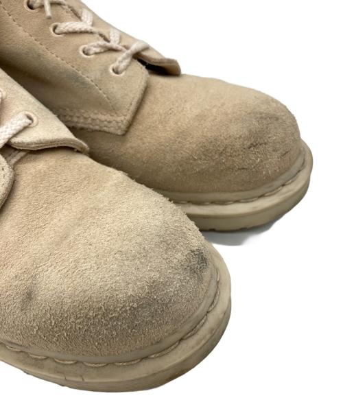 Dr.Martens（ドクターマーチン）Dr.Martens (ドクターマーチン) レースアップブーツ ベージュ サイズ:UK5/EU38/US7の古着・服飾アイテム
