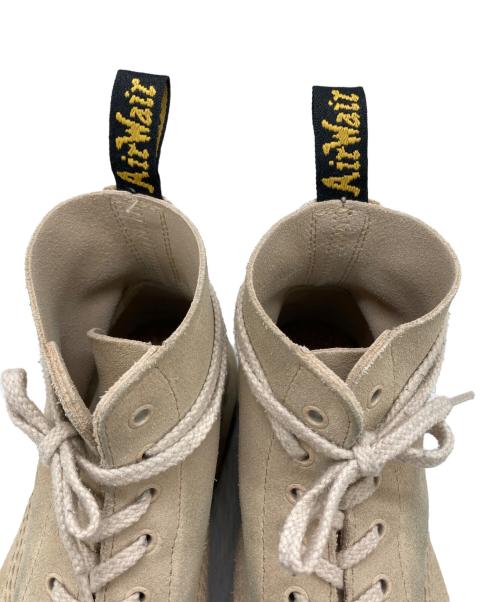 Dr.Martens（ドクターマーチン）Dr.Martens (ドクターマーチン) レースアップブーツ ベージュ サイズ:UK5/EU38/US7の古着・服飾アイテム