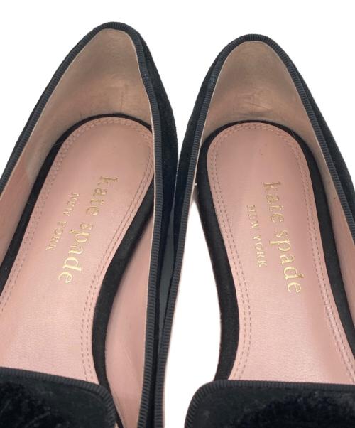 Kate Spade（ケイトスペード）Kate Spade (ケイトスペード) AMOUR POM FLAT ブラック サイズ:23の古着・服飾アイテム