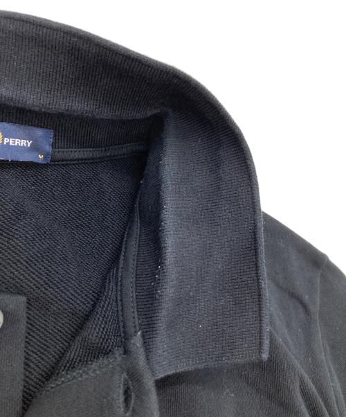 FRED PERRY（フレッドペリー）FRED PERRY (フレッドペリー) COLLARED SWEATSHIRT ブラック サイズ:Mの古着・服飾アイテム