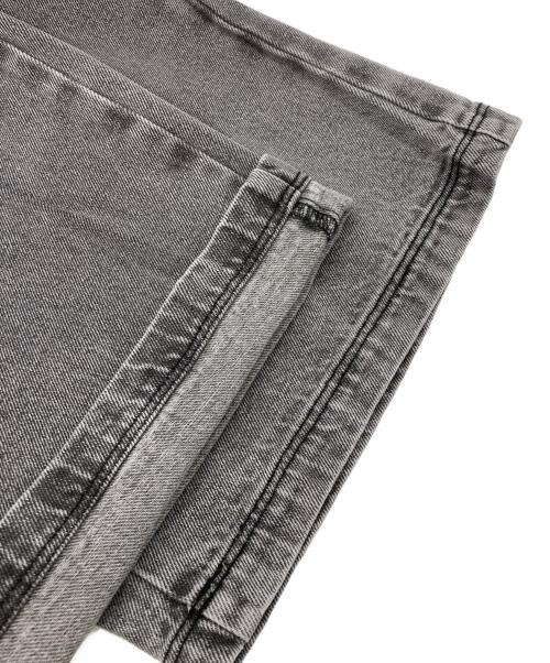 ANDWANG（アンドワン）ANDWANG (アンドワン) Back Cutout Denim Pants グレー サイズ:Sの古着・服飾アイテム