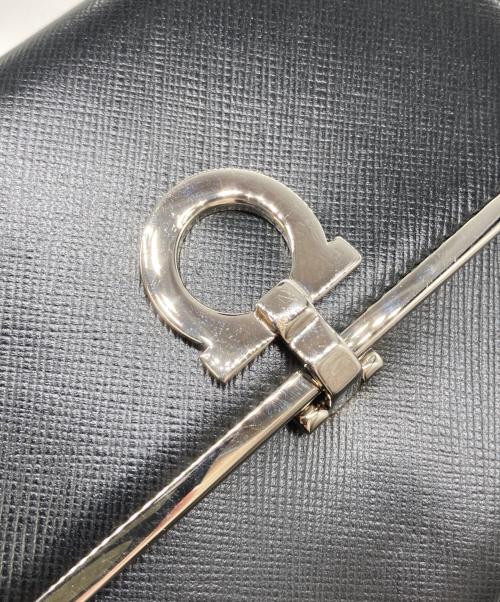 Salvatore Ferragamo（サルヴァトーレ フェラガモ）Salvatore Ferragamo (サルヴァトーレ フェラガモ) ガンチーニ2つ折り財布 ブラック サイズ:表記なしの古着・服飾アイテム