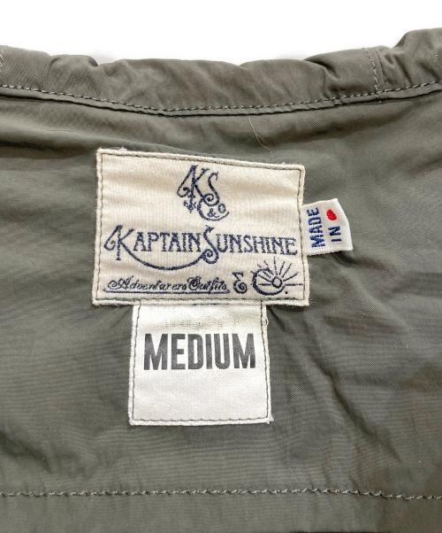 KAPTAIN SUNSHINE（キャプテンサンシャイン）KAPTAIN SUNSHINE (キャプテンサンシャイン) アノラックパーカー カーキ サイズ:MEDIUMの古着・服飾アイテム