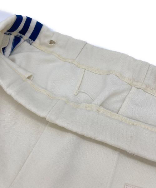 adidas（アディダス）adidas (アディダス) トラックパンツ アイボリー サイズ:表記なしの古着・服飾アイテム