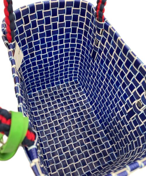MARNI（マルニ）MARNI (マルニ) アイスクリームデザイン カゴバック ブルー×レッド 未使用品の古着・服飾アイテム