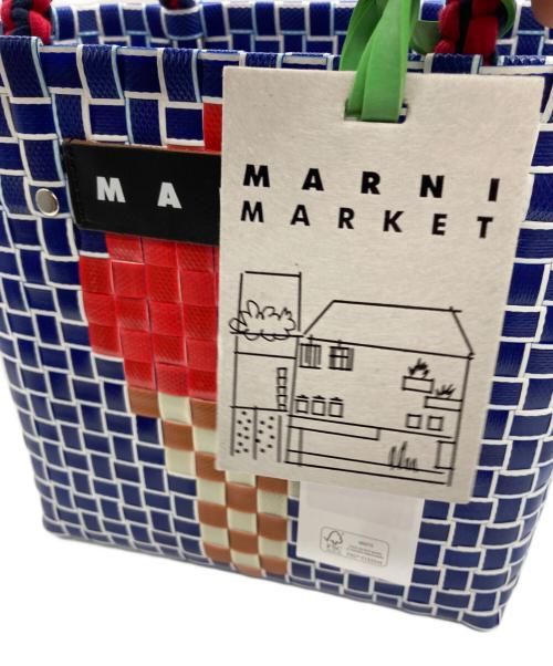 MARNI（マルニ）MARNI (マルニ) アイスクリームデザイン カゴバック ブルー×レッド 未使用品の古着・服飾アイテム