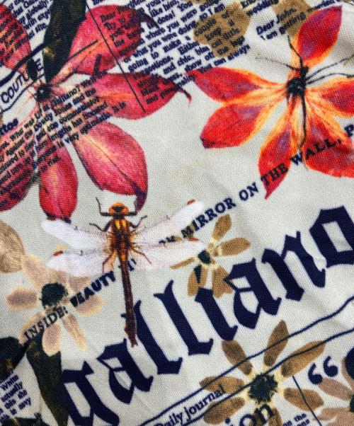 JOHN GALLIANO（ジョンガリアーノ）JOHN GALLIANO (ジョンガリアーノ) プリントスカート ベージュ サイズ:表記なしの古着・服飾アイテム