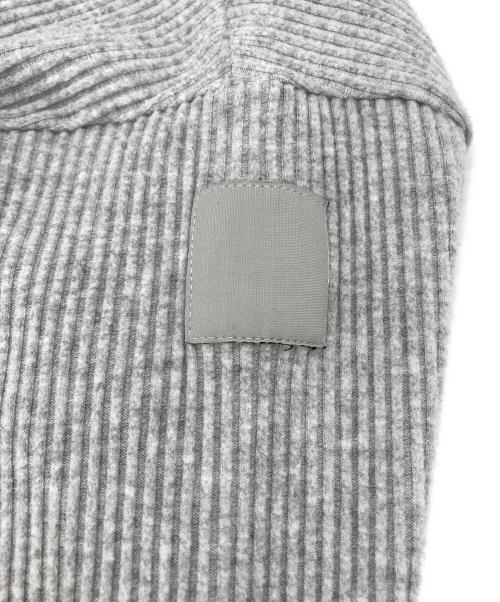 alo yoga（アローヨガ）ALO Yoga (アローヨガ) ミューズフーディー グレー サイズ:XSの古着・服飾アイテム