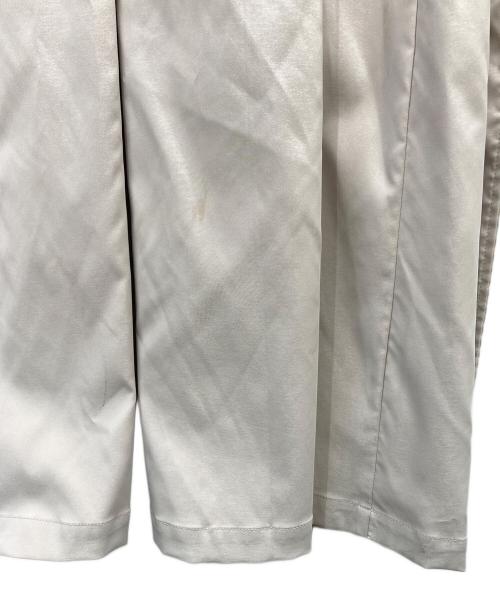 MIELI INVARIANT（ミエリインヴァリアント）MIELI INVARIANT (ミエリインヴァリアント) トレンチステンカラータックコート ベージュ サイズ:Fの古着・服飾アイテム