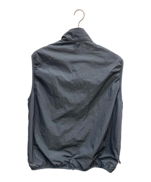 DAIWA PIER39（ダイワ ピア39）DAIWA PIER39 (ダイワ ピア39) TECH MIL VEST REVERSIBLE グレー サイズ:Mの古着・服飾アイテム