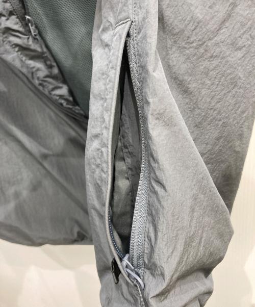 DAIWA PIER39（ダイワ ピア39）DAIWA PIER39 (ダイワ ピア39) TECH MIL VEST REVERSIBLE グレー サイズ:Mの古着・服飾アイテム