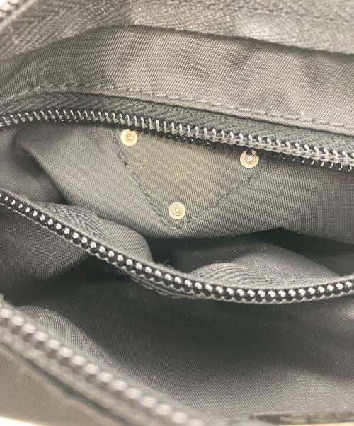 PRADA（プラダ）PRADA (プラダ) ナイロンポーチ ブラックの古着・服飾アイテム