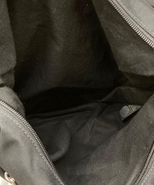 BALENCIAGA（バレンシアガ）BALENCIAGA (バレンシアガ) ロゴタグショルダーバッグ ブラックの古着・服飾アイテム