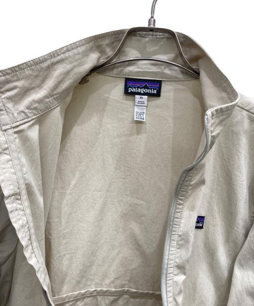 Patagonia（パタゴニア）Patagonia (パタゴニア) Nomader Jacket ベージュ サイズ:XSの古着・服飾アイテム