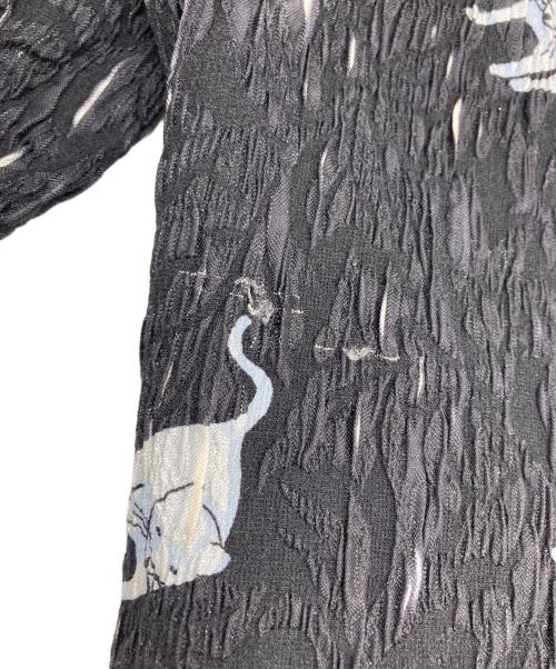 MIU MIU（ミュウミュウ）MIU MIU (ミュウミュウ) 猫柄ノーカラーショートジャケット ブラック サイズ:38の古着・服飾アイテム