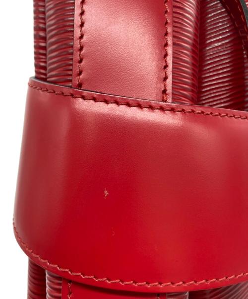 LOUIS VUITTON（ルイ ヴィトン）LOUIS VUITTON (ルイ ヴィトン) ショルダーバッグ レッドの古着・服飾アイテム